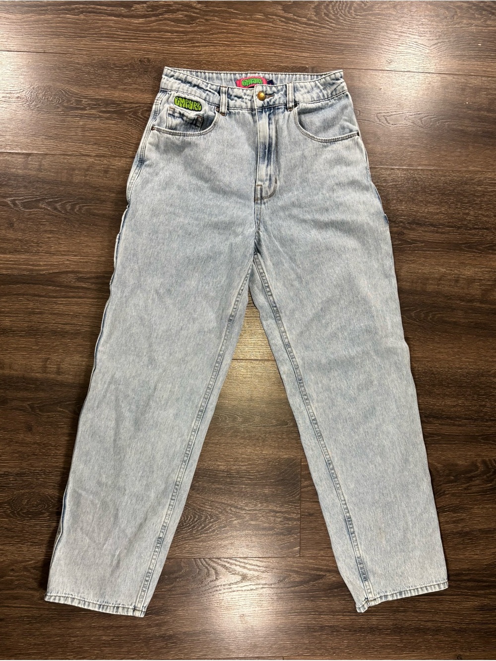 Empyre Light Wash High-Waist Jeans with Embroidered Logo Patches Size 5